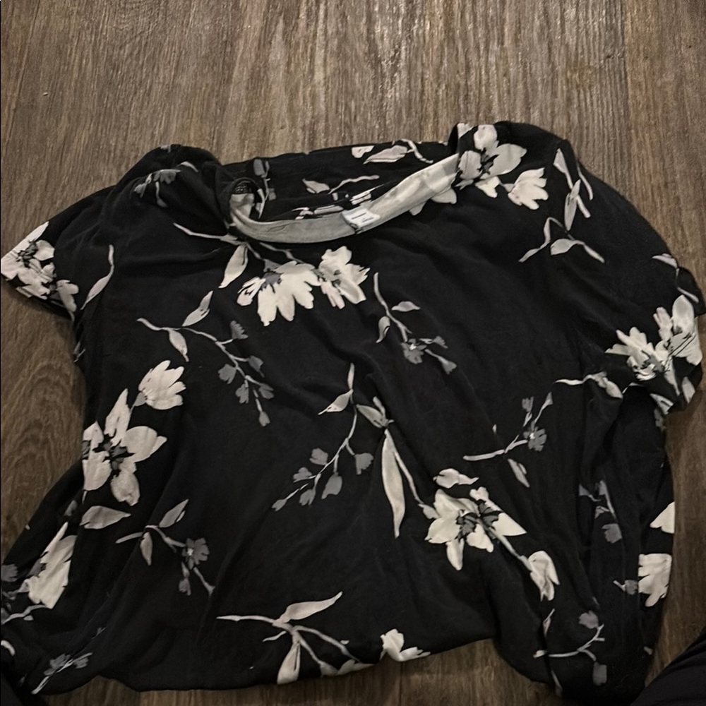 Old Navy Black and White Short Sleeve Midi Dress
